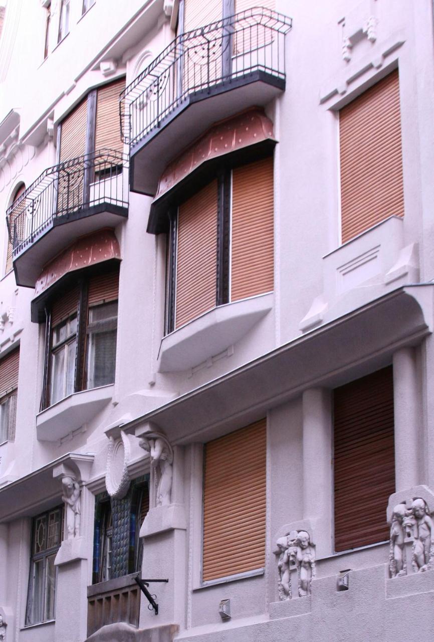 Blue Rose Apartment بودابست المظهر الخارجي الصورة