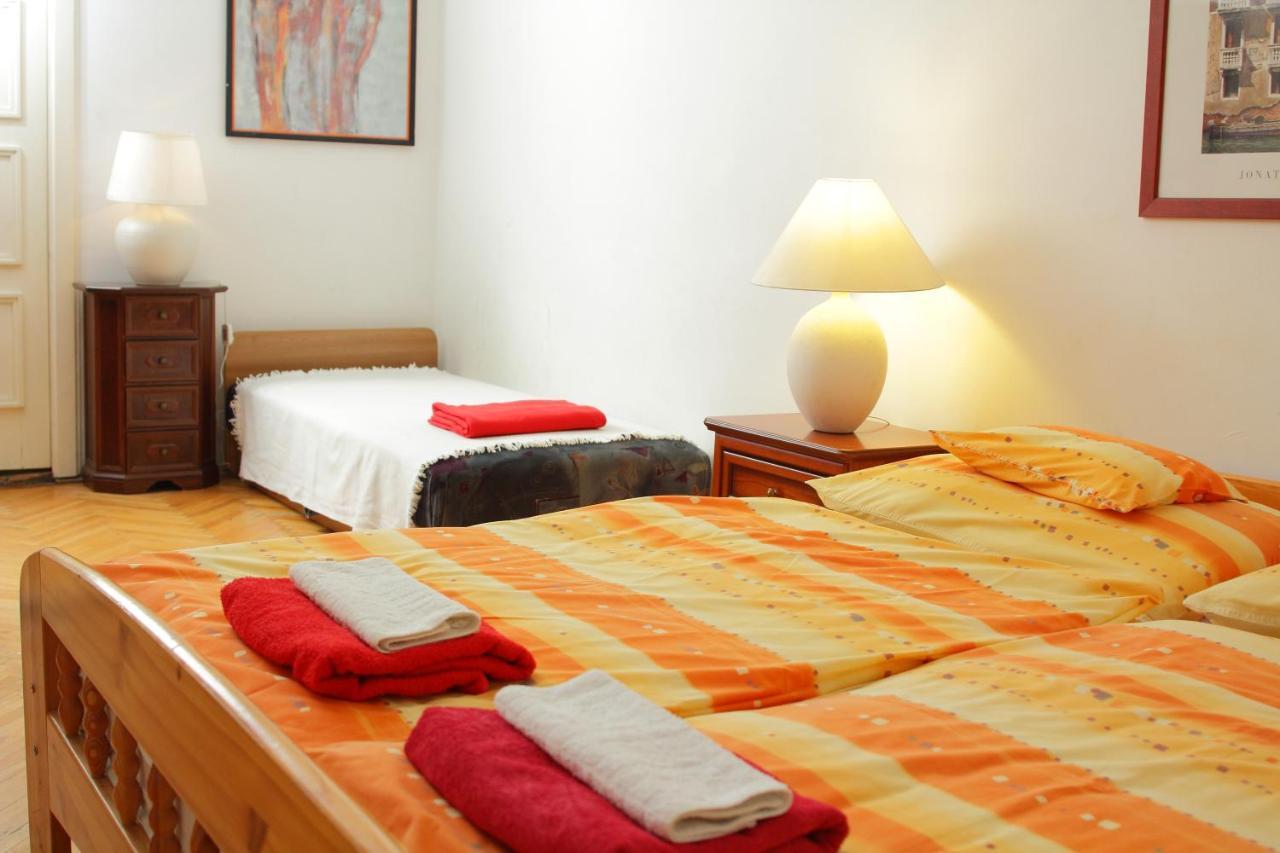 Blue Rose Apartment بودابست المظهر الخارجي الصورة